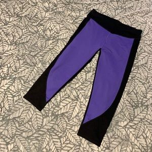 Purple and Black Fabletics 3/4 Leggings